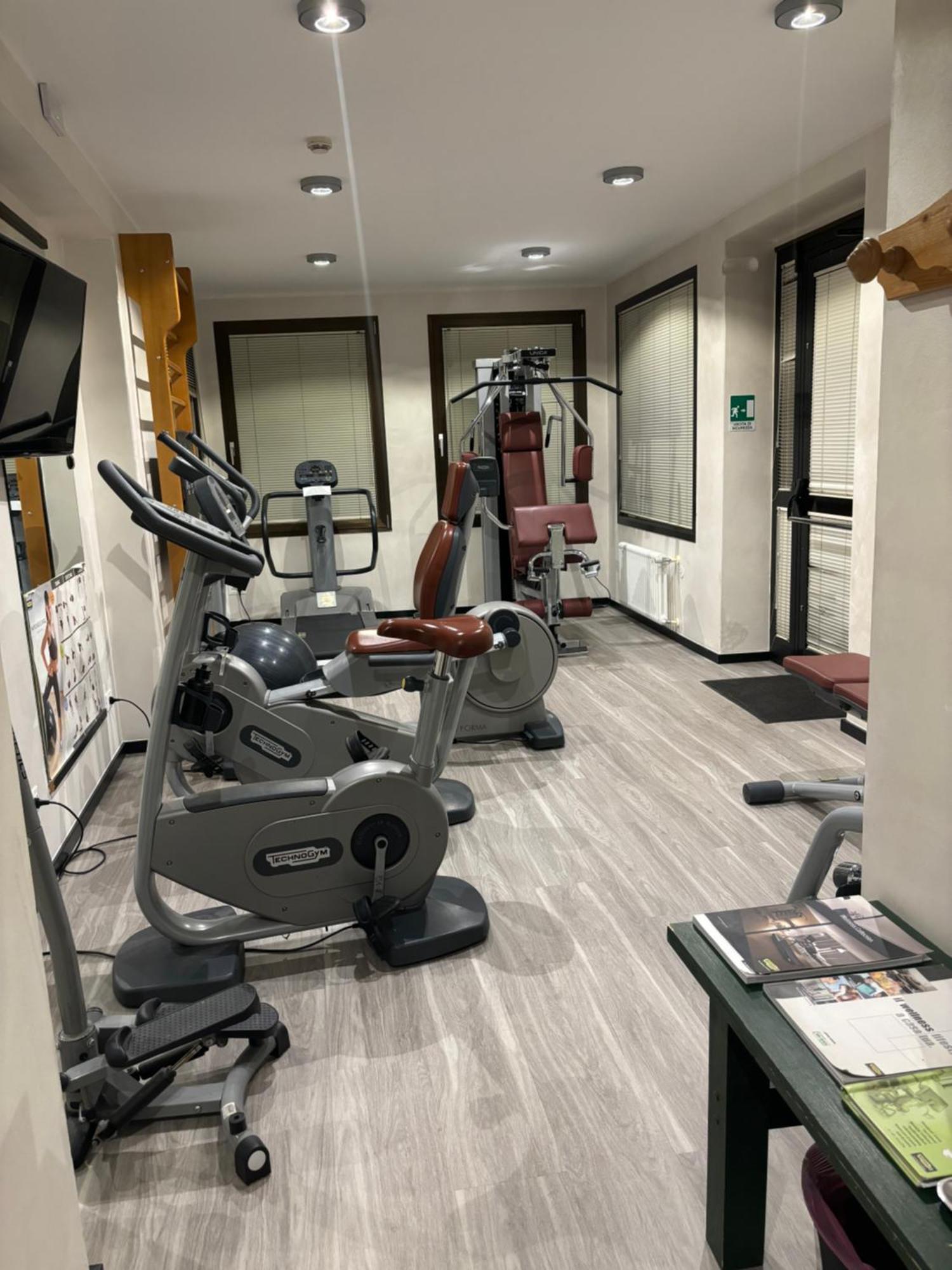 Alexander Hotel Alpine Wellness Dolomites Molveno Luaran gambar